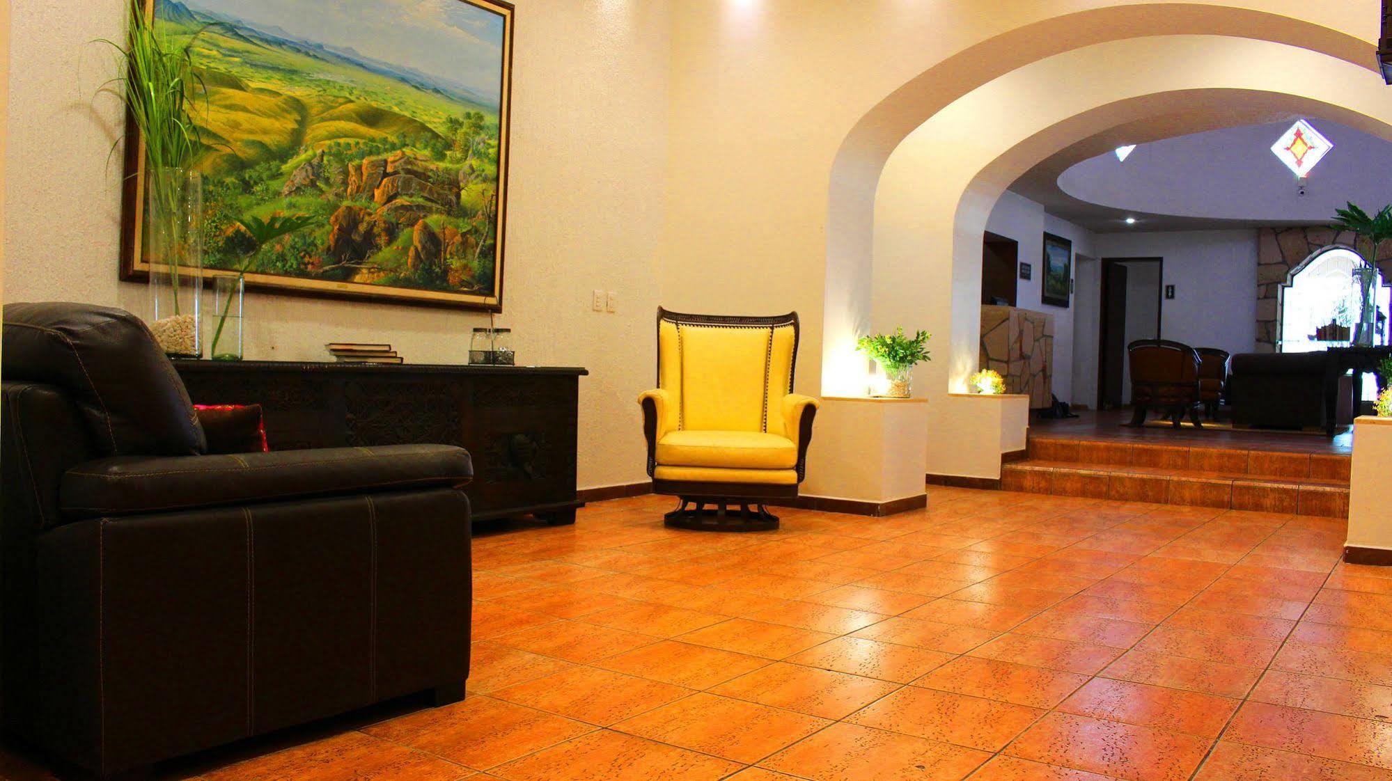 Meson Del Valle Zamora de Hidalgo Ngoại thất bức ảnh